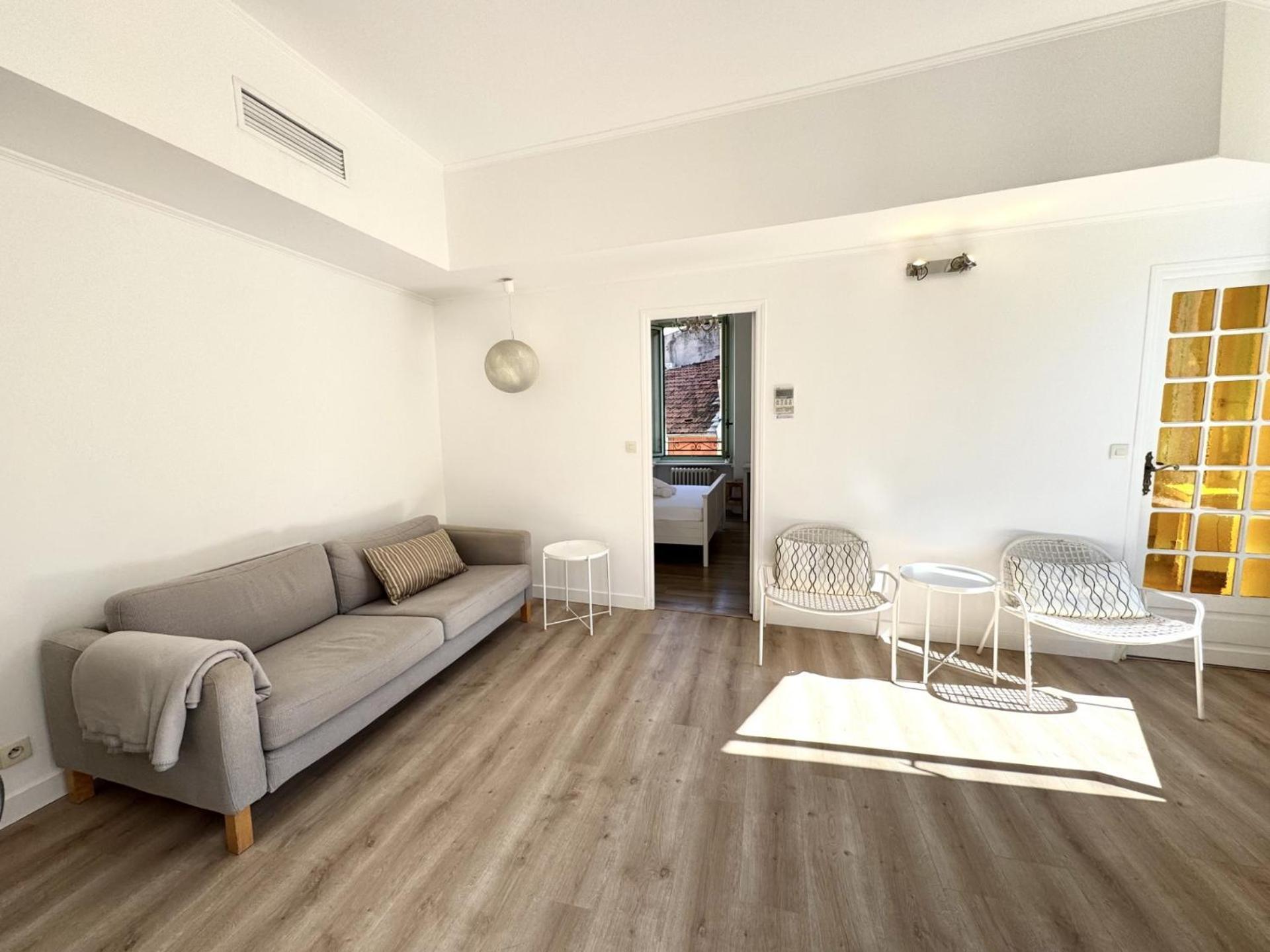 Cc Ot L Atelier Du Collet Old Town Promenade Des *